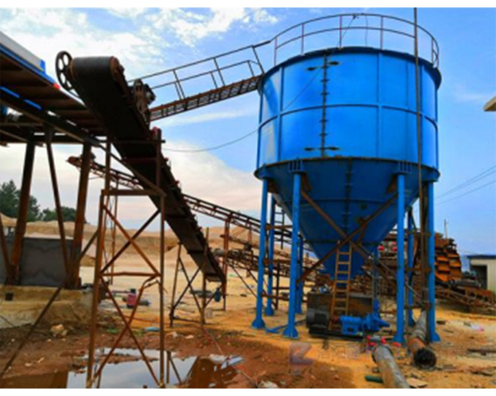 EFFICIENT DEEP CONE THICKENER